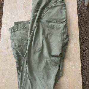 Green Lulu lemon Athletic Leggings